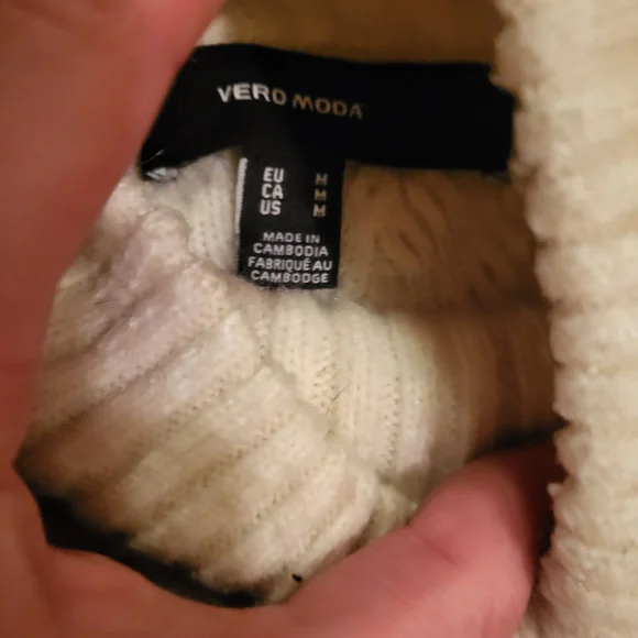 Vero Moda Cream Cowl Neck Sweater - Picture 2 of 4